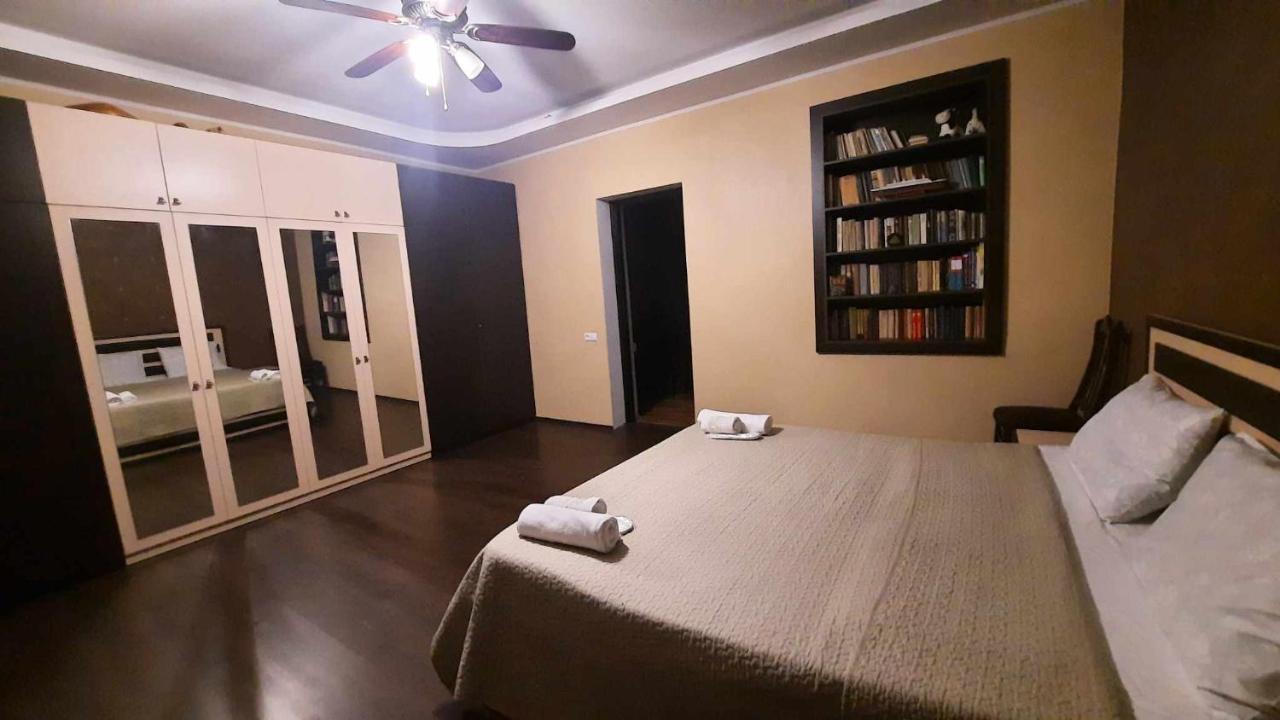 Saba With Two Bedrooms - სასტუმრო საბა *