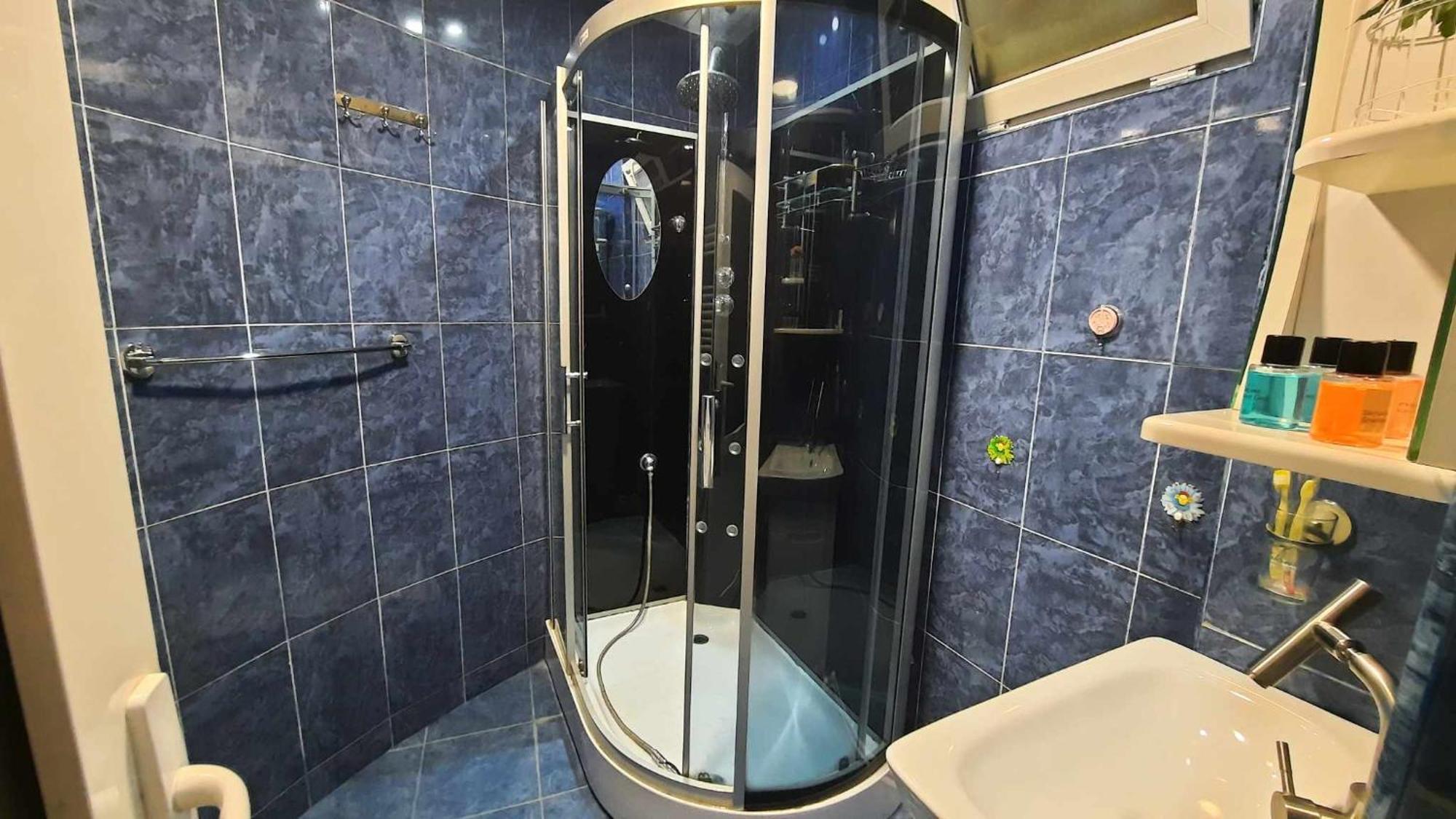 Saba With Two Bedrooms - სასტუმრო საბა Вилла